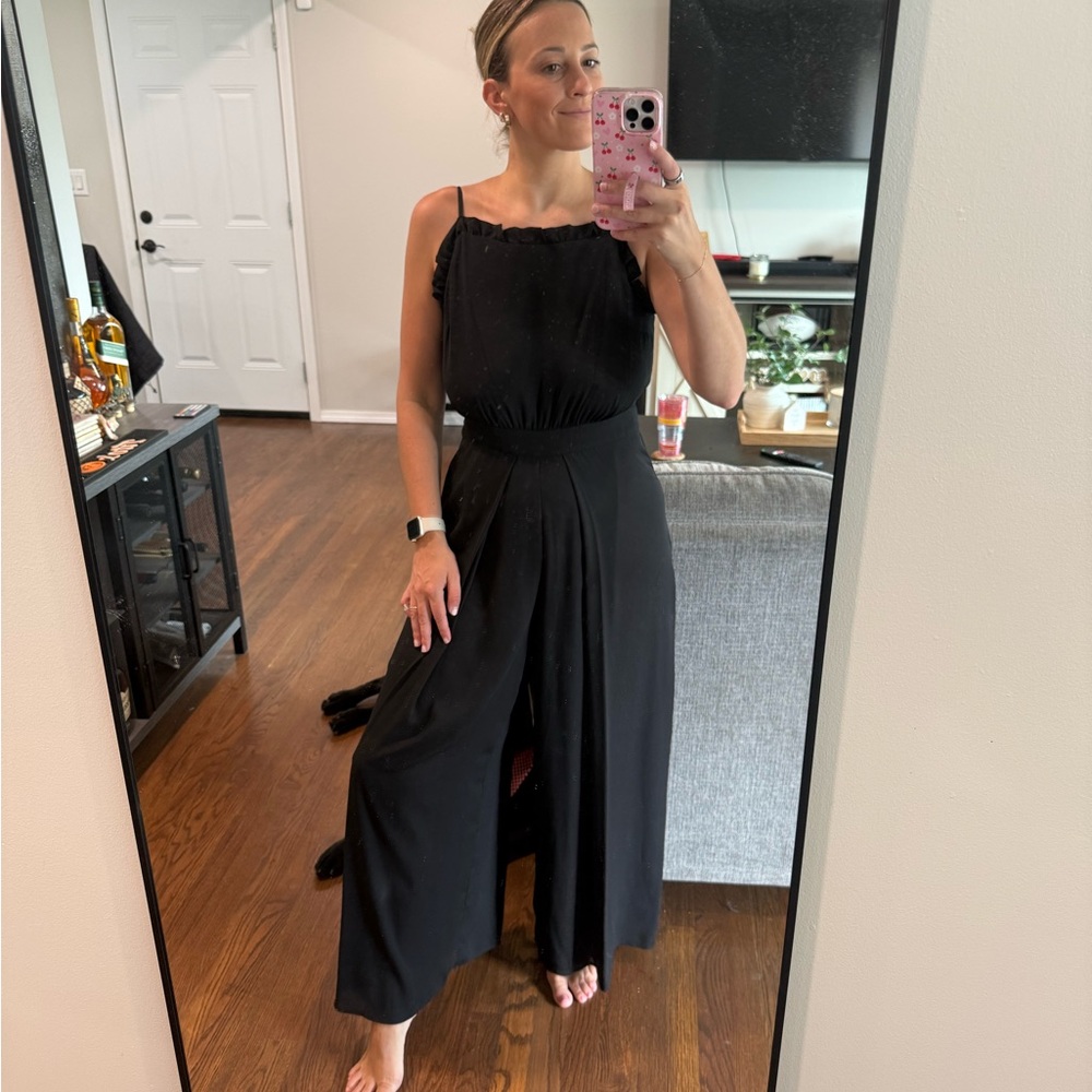 CeCe Black Sleeveless Jumpsuit with Cropped Wide-Leg Pants